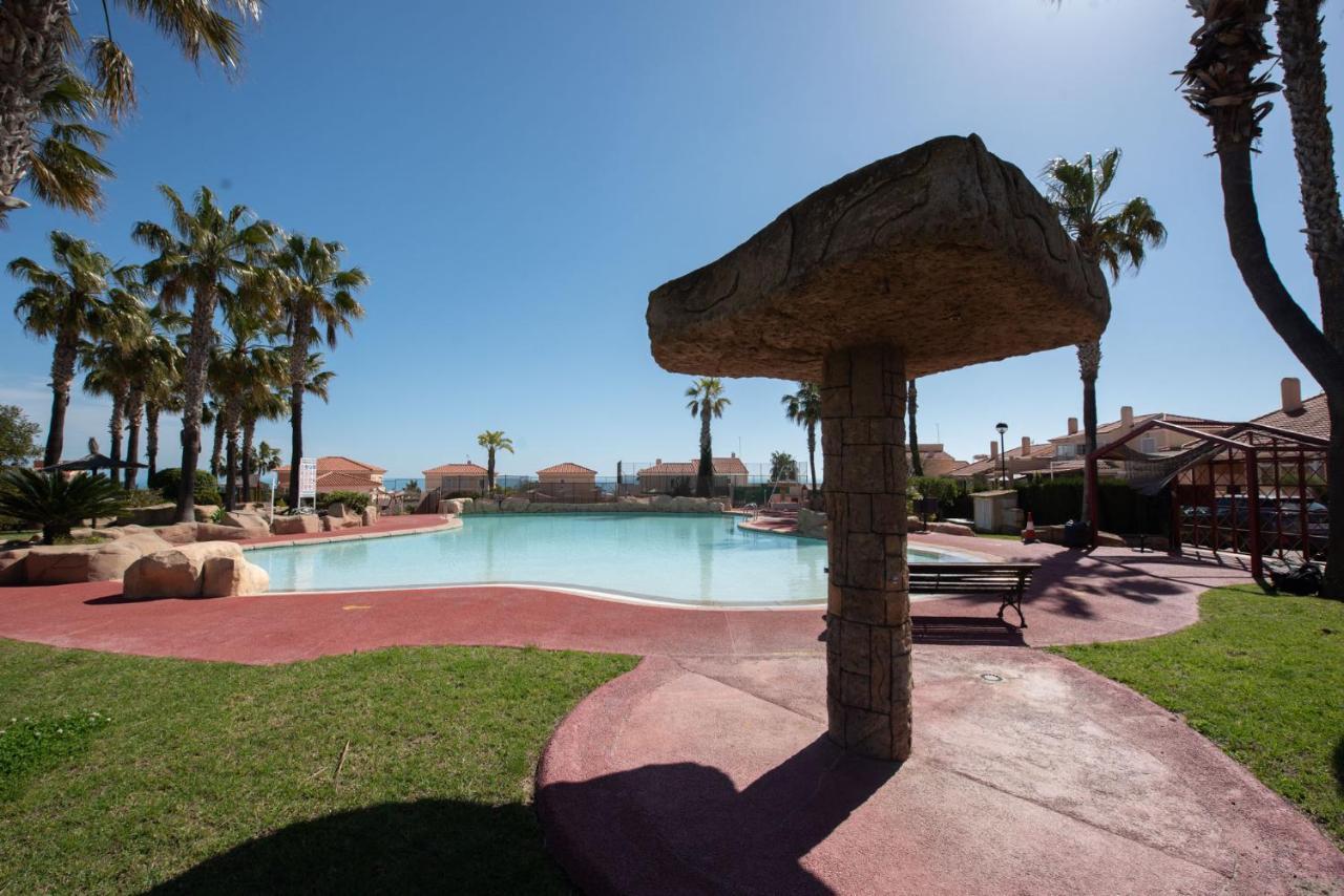 Holiday Beach Gran Alacant ซานตาโปลา ภายนอก รูปภาพ