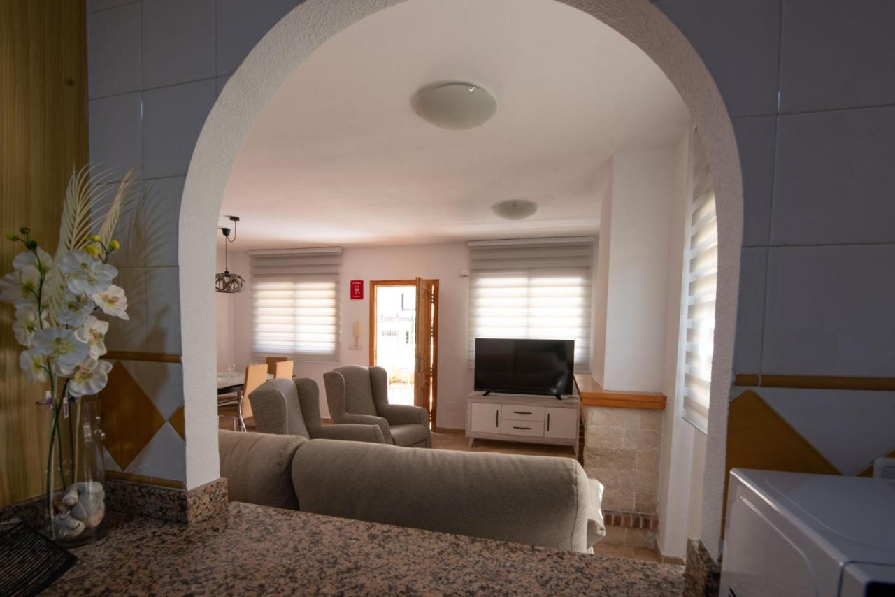 Holiday Beach Gran Alacant ซานตาโปลา ภายนอก รูปภาพ