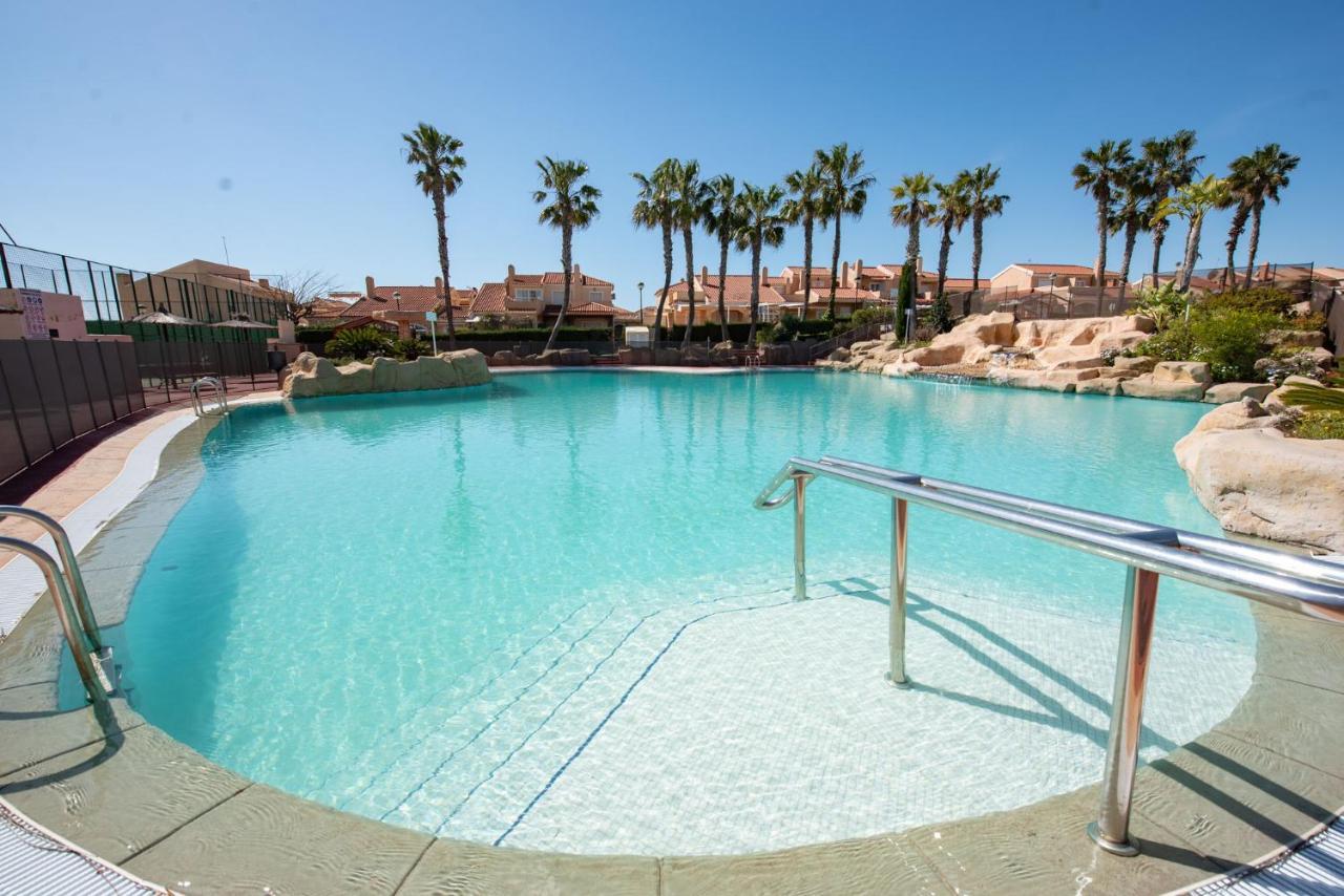 Holiday Beach Gran Alacant ซานตาโปลา ภายนอก รูปภาพ
